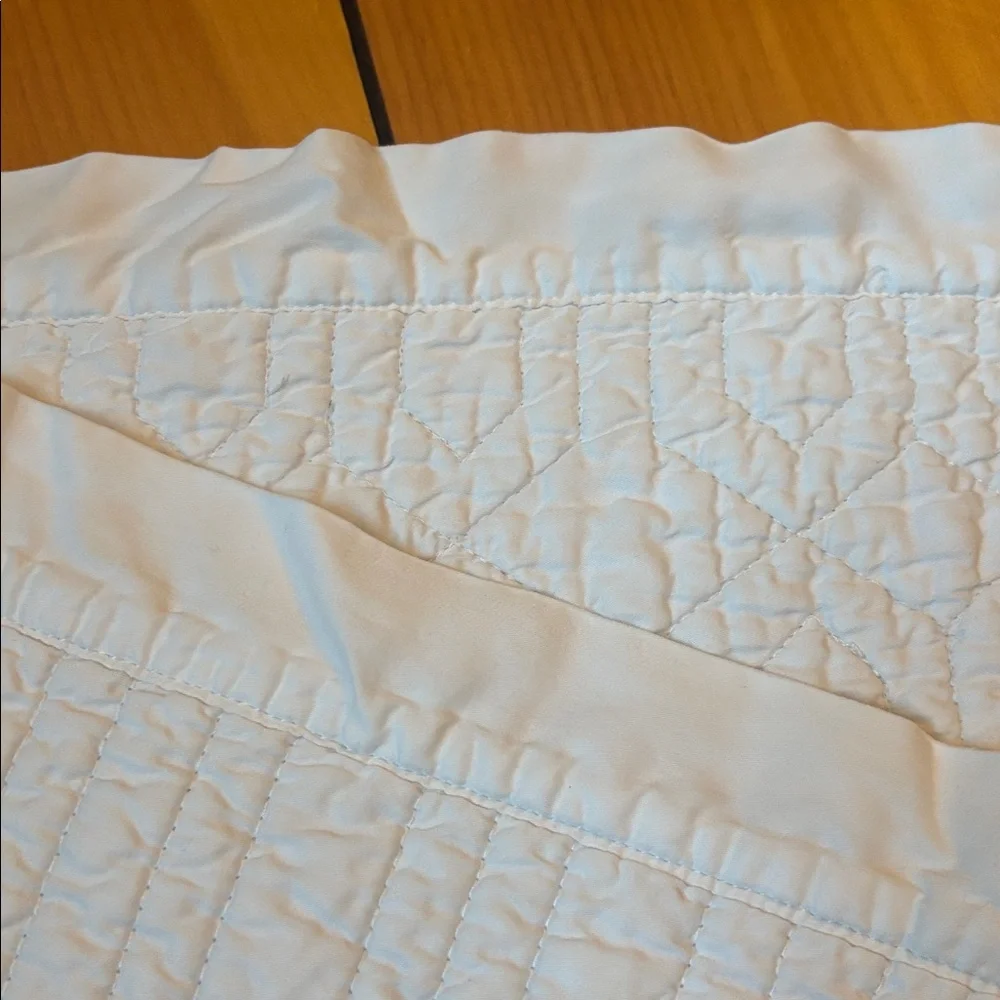 Modern POTTERY BARN *Toddler* Unisex White Baby Quilt 36